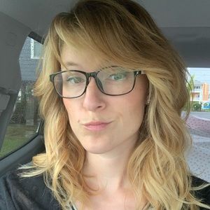 Meet your Posher, Christa